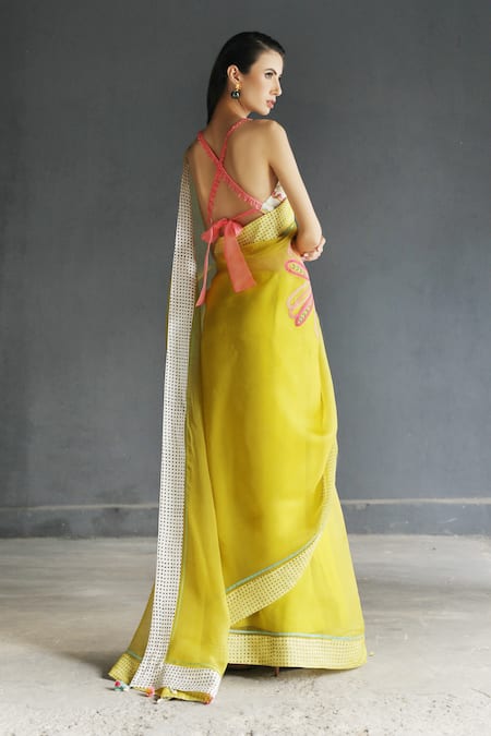 Shop_Rajiramniq_Yellow Organza Embroidery Leaf Neck Applique Saree With Unstitched Blouse Piece _at_Aza_Fashions