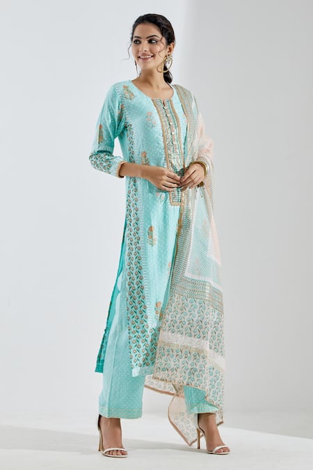 Abbaran Blue Cotton Silk Dupatta Chanderi Notched Printed Straight Kurta Set Online at Aza Fashions Abbaran_Blue Cotton Silk Dupatta Chanderi Notched Printed Straight Kurta Set _Online_at_Aza_Fashions