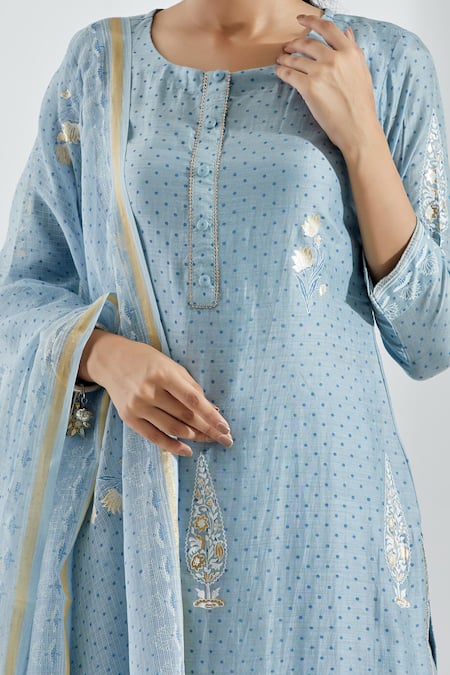 Shop Abbaran Blue Cotton Silk Dupatta Chanderi U Neck Printed Straight Kurta Set Online at Aza Fashions Shop_Abbaran_Blue Cotton Silk Dupatta Chanderi U Neck Printed Straight Kurta Set _Online_at_Aza_Fashions