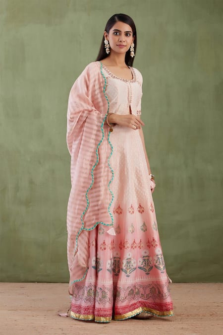 Abbaran Pink Chanderi Dupatta Banarasi U Neck Printed Lehenga Set Online at Aza Fashions Abbaran_Pink Chanderi Dupatta Banarasi U Neck Printed Lehenga Set _Online_at_Aza_Fashions