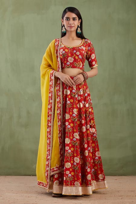 Abbaran Yellow Cotton Silk Dupatta Chanderi Embroidery Printed Lehenga Set 
