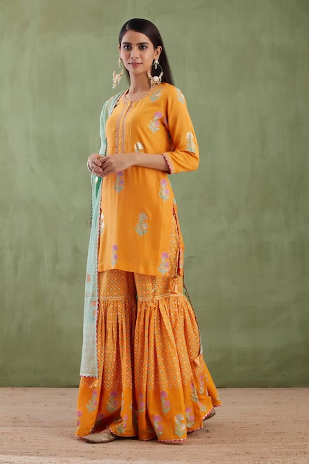 Buy_Abbaran_Blue Cotton Silk Dupatta Chanderi Round Printed Kurta Gharara Set _Online_at_Aza_Fashions