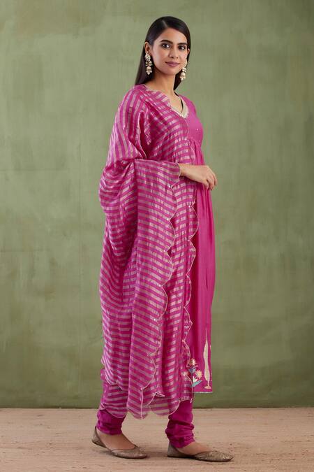 Abbaran Purple Cotton Silk Dupatta Banarasi V Neck Printed Anarkali Set Online at Aza Fashions Abbaran_Purple Cotton Silk Dupatta Banarasi V Neck Printed Anarkali Set _Online_at_Aza_Fashions