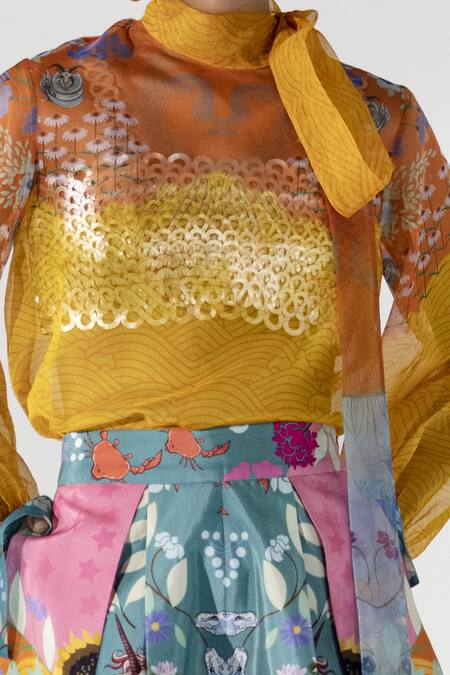 Shop Limerick By Abirr N' Nanki Gold Square Neck Textured Bustier Online at Aza Fashions Shop_Limerick By Abirr N' Nanki_Gold Square Neck Textured Bustier_Online_at_Aza_Fashions