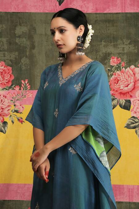 Buy_Vrinda By Pundrik Dubey_Blue Handwoven Chanderi Silk V Neck Sandli Firoz Asma Kaftan_Online_at_Aza_Fashions