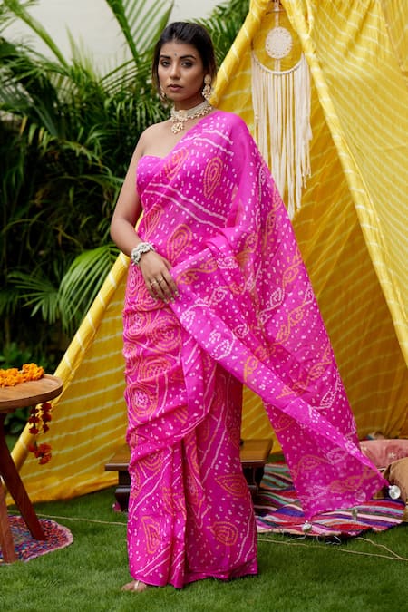 Ruchira Nangalia_Pink Crepe Bandhani Motif Saree _Online_at_Aza_Fashions