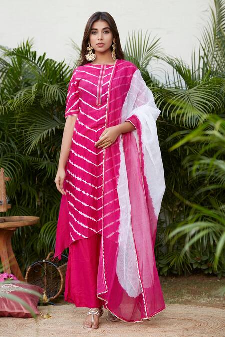 Buy_Ruchira Nangalia_Pink Chanderi Round Leheriya Print Kurta Set _Online_at_Aza_Fashions