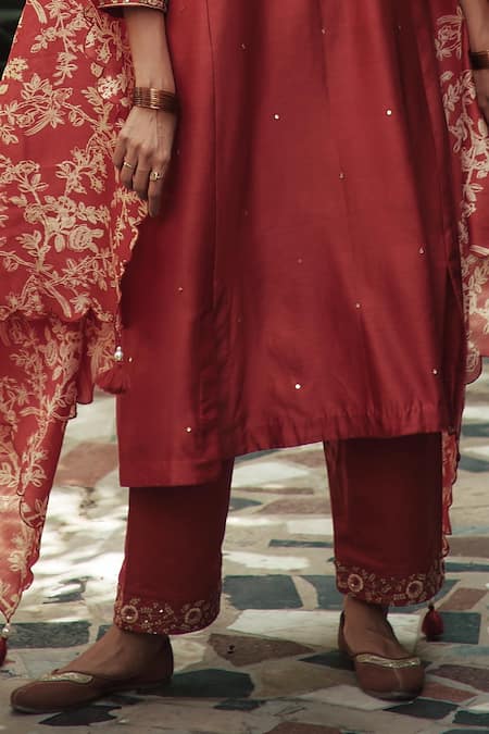 Shop House Of Pink Red Bottom Cotton Satin, Kurta And Dupatta Chanderi Notched Set Online at Aza Fashions Shop_House Of Pink_Red Bottom Cotton Satin, Kurta And Dupatta Chanderi Notched Set _Online_at_Aza_Fashions