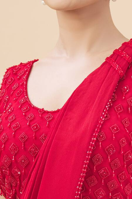 Arpan Vohra Red Tulle, Georgette Scoop Neck Pre-draped Ruffle Saree With Blouse at Aza Fashions Arpan Vohra_Red Tulle, Georgette Scoop Neck Pre-draped Ruffle Saree With Blouse _at_Aza_Fashions