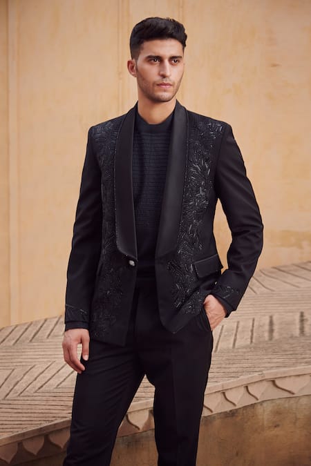 Shop Rachit Khanna Black Suiting Embroidered Tuxedo And Pant Set at Aza Fashions Shop_Rachit Khanna_Black Suiting Embroidered Tuxedo And Pant Set _at_Aza_Fashions