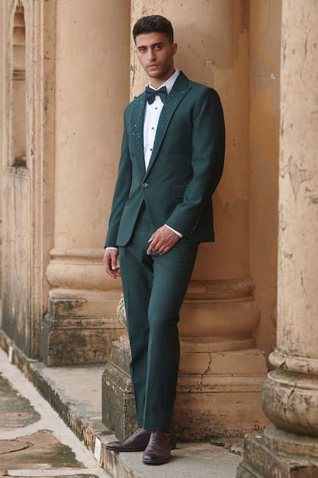Shop Rachit Khanna Green Suiting Notched Lapel Tuxedo And Pant Set at Aza Fashions Shop_Rachit Khanna_Green Suiting Notched Lapel Tuxedo And Pant Set _at_Aza_Fashions