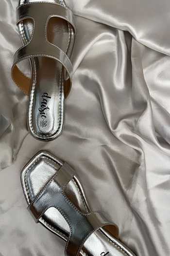 Buy Daisie Silver Faux Leather T-strap Sliders Online at Aza Fashions Buy_Daisie_Silver Faux Leather T-strap Sliders_Online_at_Aza_Fashions