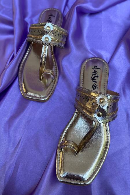 Buy_Daisie_Gold Embellished Kolhapuri Flats_Online_at_Aza_Fashions