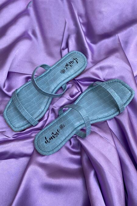 Buy_Daisie_Blue Textured Strappy Flats_Online_at_Aza_Fashions