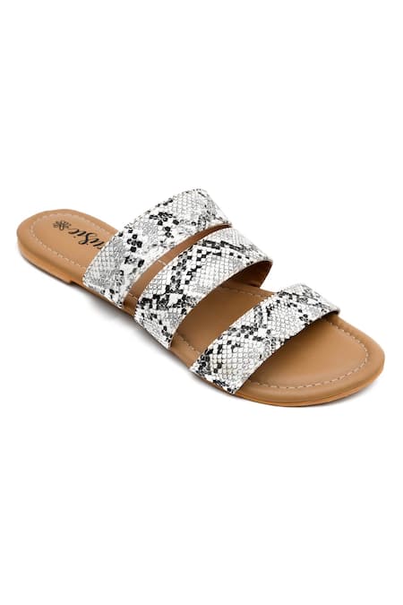 Daisie_White Animal Print Flats_at_Aza_Fashions