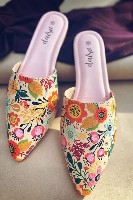 Shop Daisie Off White Printed Mules at Aza Fashions Shop_Daisie_Off White Printed Mules_at_Aza_Fashions