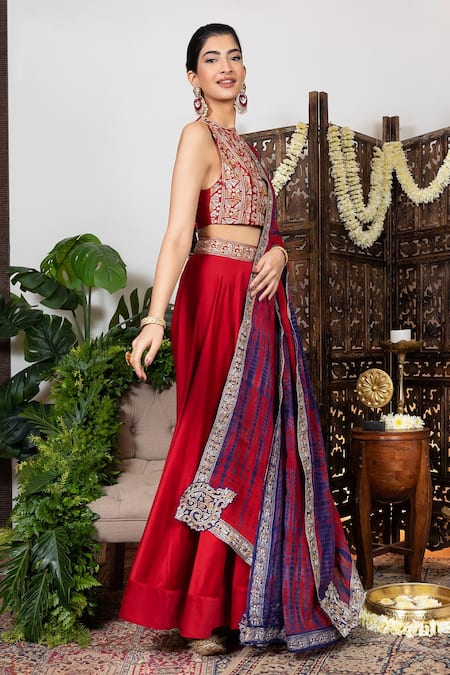 Nadima Saqib_Red Dupatta Georgette, Lehenga And Blouse Chanderi Round Set _Online_at_Aza_Fashions