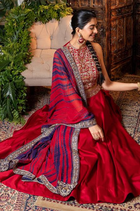 Buy_Nadima Saqib_Red Dupatta Georgette, Lehenga And Blouse Chanderi Round Set _Online_at_Aza_Fashions