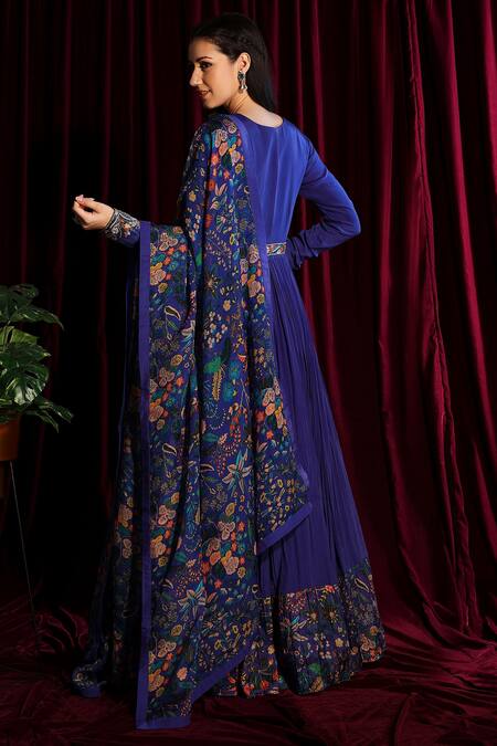 Shop Aayushi Maniar Purple Anarkali Crepe Silk, Dupatta Organza Round With Printed at Aza Fashions Shop_Aayushi Maniar_Purple Anarkali Crepe Silk, Dupatta Organza Round With Printed_at_Aza_Fashions