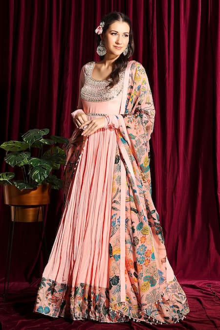 Aayushi Maniar_Peach Anarkali Crepe Silk, Dupatta Organza Scoop Neck With Printed _Online_at_Aza_Fashions