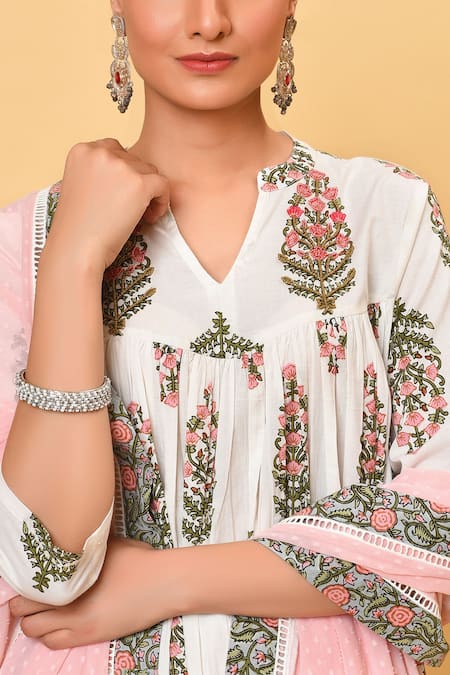 Shop_NUHH_White Chiffon, 100% Cotton, 100% Viscose V Neck Block Printed Kurta Set _Online_at_Aza_Fashions