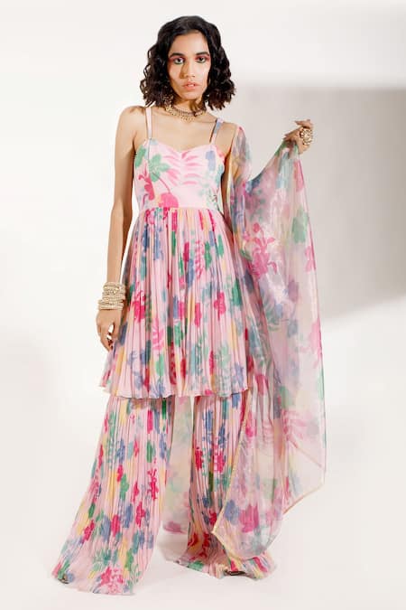 Show Shaa Peach Organza, Georgette Sweetheart Neck Printed Peplum Kurta Set 