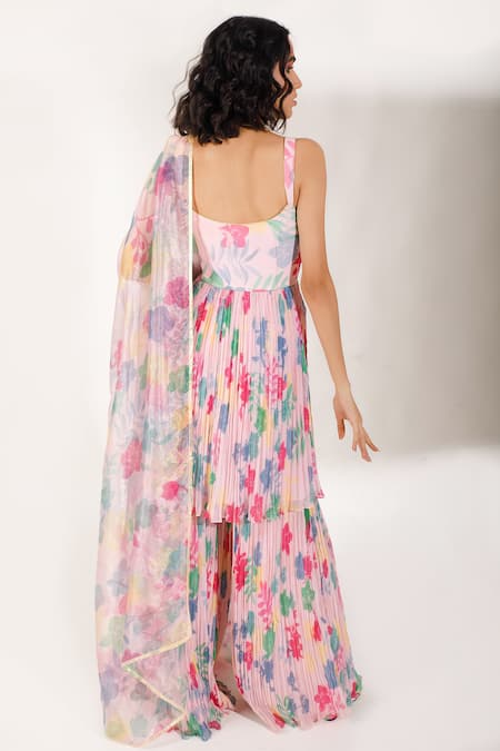 Shop Show Shaa Peach Organza, Georgette Sweetheart Neck Printed Peplum Kurta Set at Aza Fashions Shop_Show Shaa_Peach Organza, Georgette Sweetheart Neck Printed Peplum Kurta Set _at_Aza_Fashions