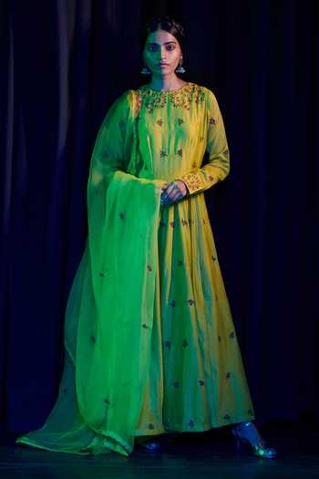 Buy Shikha Mehta Green Organza, Chanderi Round Parviz Anarkali Set at Aza Fashions Buy_Shikha Mehta_Green Organza, Chanderi Round Parviz Anarkali Set_at_Aza_Fashions