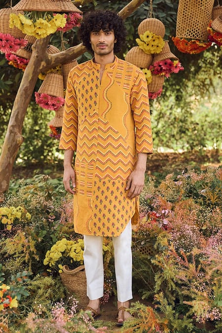 PUNIT BALANA Linen Printed Kurta Set 