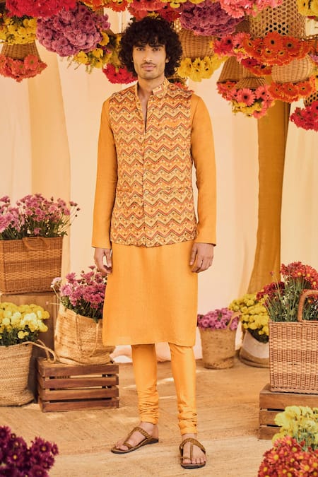 PUNIT BALANA Printed Bundi & Kurta Set 