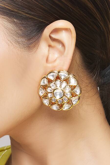 Nayaab by Aleezeh_Gold Plated Kundan Stud Earrings _at_Aza_Fashions