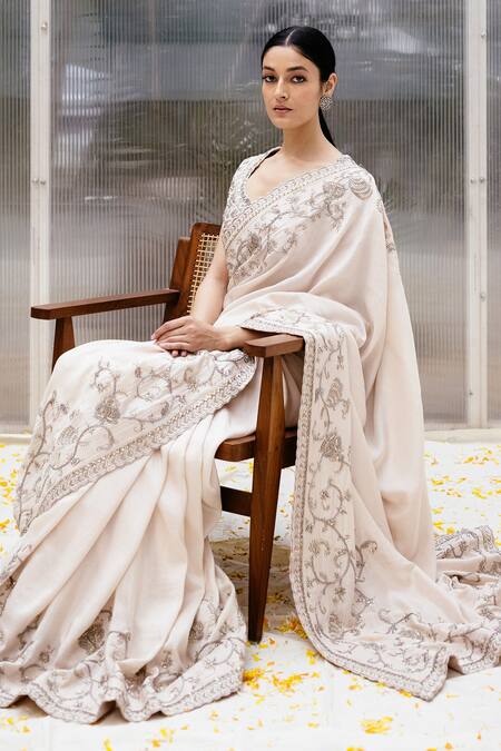 Buy_Mrunalini Rao_White Silk Maurya Saree_Online_at_Aza_Fashions