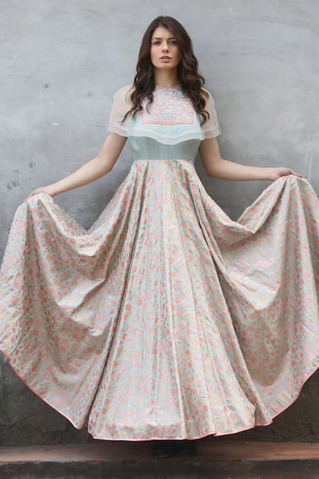 Shop_I Am Design_Green Silk Round Ikat Gown _Online_at_Aza_Fashions