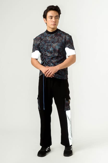 Siddhant Agrawal Multi Color Lycra, Silver Reflector Collar Knit Agitation T-shirt Online at Aza Fashions Siddhant Agrawal_Multi Color Lycra, Silver Reflector Collar Knit Agitation T-shirt _Online_at_Aza_Fashions