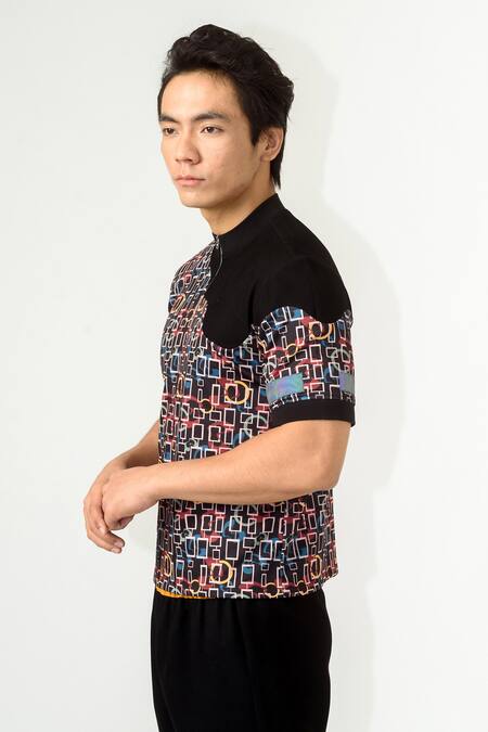 Siddhant Agrawal Multi Color Knit Textured Crepe, Lycra, Rainbow Torment T-shirt at Aza Fashions Siddhant Agrawal_Multi Color Knit Textured Crepe, Lycra, Rainbow Torment T-shirt _at_Aza_Fashions