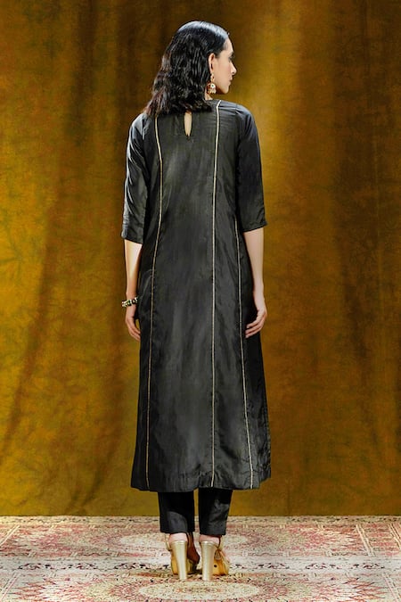 Weaver Story Mulberry Silk Kurta & Pant Set 