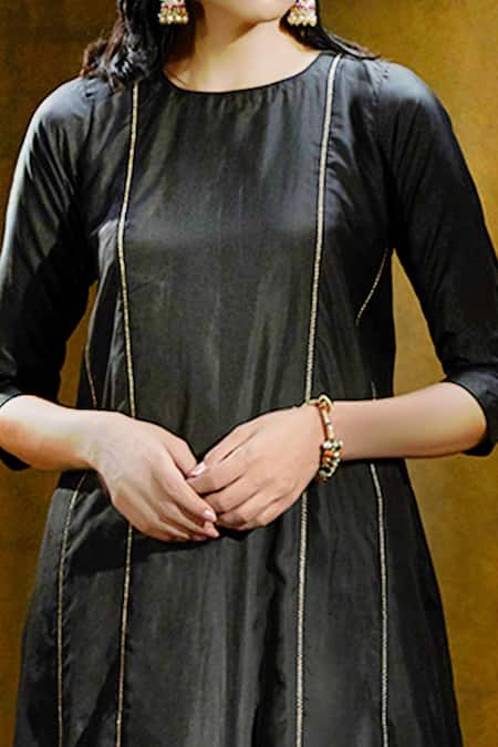 Weaver Story_Black Mulberry Silk Lining Cotton Round Kurta And Pant Set _Online_at_Aza_Fashions