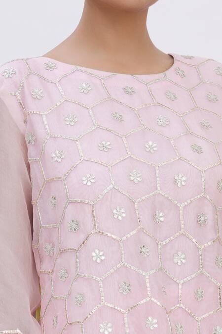 Surabhi Arya Pink Dupatta Kota Silk, Kurta Organza, Sharara Tissue Jaal Embroidered Set at Aza Fashions Surabhi Arya_Pink Dupatta Kota Silk, Kurta Organza, Sharara Tissue Jaal Embroidered Set _at_Aza_Fashions