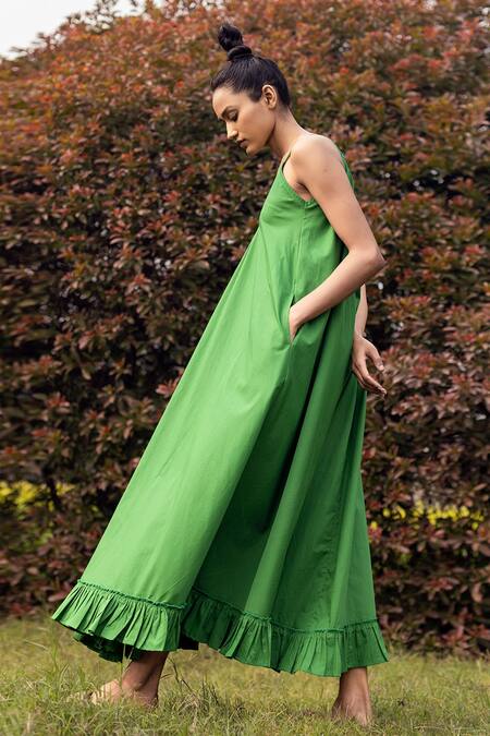 Buy Kharakapas Green Cotton Poplin V Neck Leafy Meadows Dress Online at Aza Fashions Buy_Kharakapas_Green Cotton Poplin V Neck Leafy Meadows Dress _Online_at_Aza_Fashions