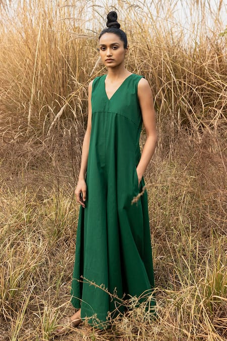 Shop Kharakapas Green Poplin V Neck Song Of Robin Jumpsuit at Aza Fashions Shop_Kharakapas_Green Poplin V Neck Song Of Robin Jumpsuit _at_Aza_Fashions