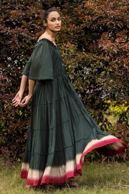 Buy Kharakapas Green Cotton Mulmul Shibori One Shoulder The Hills Are Calling Dress Online at Aza Fashions Buy_Kharakapas_Green Cotton Mulmul Shibori One Shoulder The Hills Are Calling Dress _Online_at_Aza_Fashions