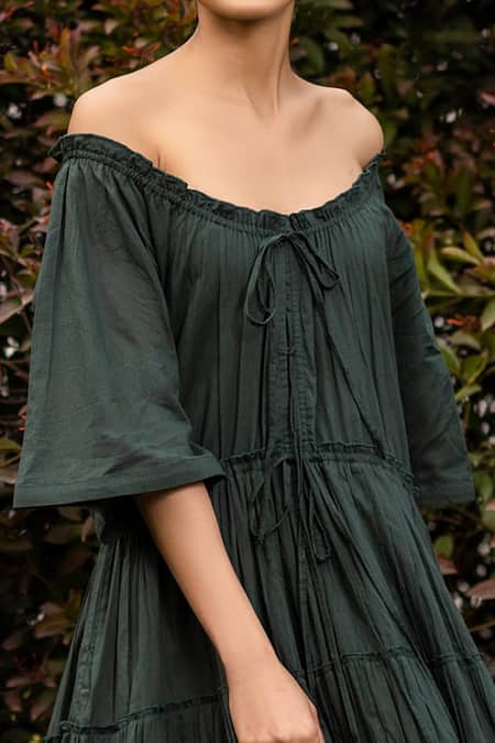 Kharakapas Green Cotton Mulmul Shibori One Shoulder The Hills Are Calling Dress at Aza Fashions Kharakapas_Green Cotton Mulmul Shibori One Shoulder The Hills Are Calling Dress _at_Aza_Fashions