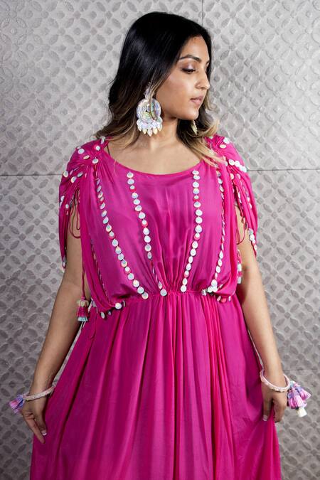 Julie By Julie Shah Pink Crepe Sequin Round Embroidered Kaftan Online at Aza Fashions Julie By Julie Shah_Pink Crepe Sequin Round Embroidered Kaftan_Online_at_Aza_Fashions