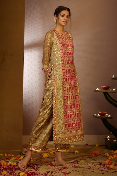 Shop_Moledro_Green Crepe, Modal Satin, Twill Silk Organza Purvi Embellished Kurta And Pant Set _Online_at_Aza_Fashions