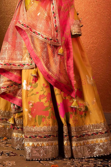Moledro Yellow Chanderi And Net, Twill Floral, Sequin & Gota Kurta Lehenga Set at Aza Fashions Moledro_Yellow Chanderi And Net, Twill Floral, Sequin & Gota Kurta Lehenga Set _at_Aza_Fashions