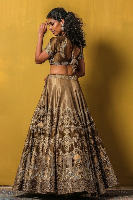 Shop_Moledro_Green Chanderi And Kota Embroidery Thread V Neck Lehenga Set _at_Aza_Fashions