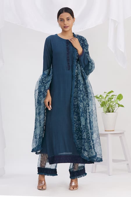 Neha Khullar Chanderi Embroidered Kurta Pant Set 