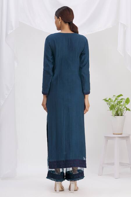 Neha Khullar Chanderi Embroidered Kurta Pant Set 