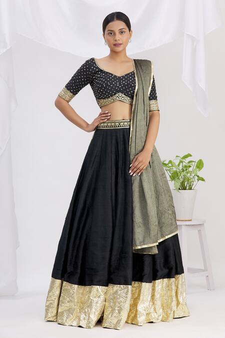 Black Color Embroidery Work Lehenga Choli For Cocktail Party – tapee.in