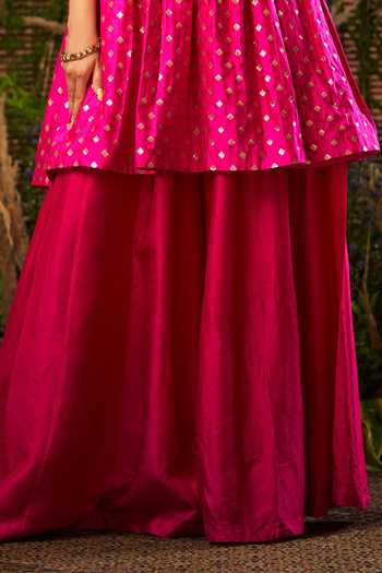 Buy_SOBARIKO_Pink Banarasi Brocade Kurta Palazzo Set _Online_at_Aza_Fashions